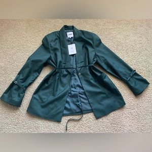 Sisters & Seekers Fauna Green Blazers